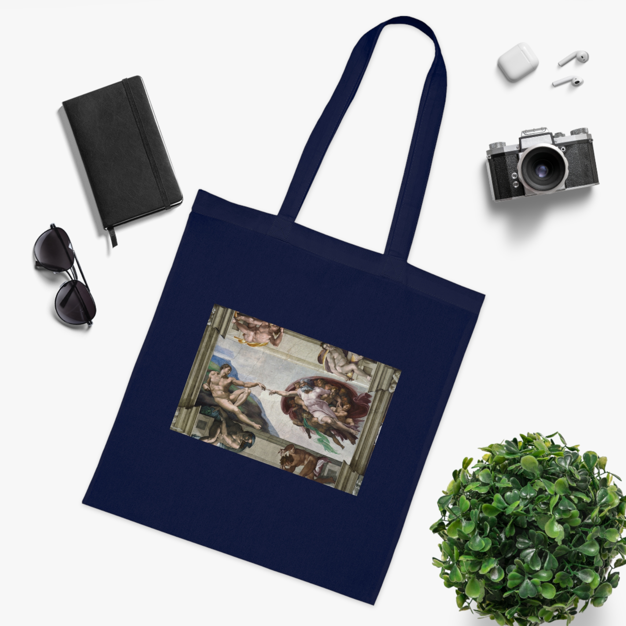9263421315592025573_2048.jpeg Michelangelo Buonarroti – La creazione di Adamo | Art Tote Bag