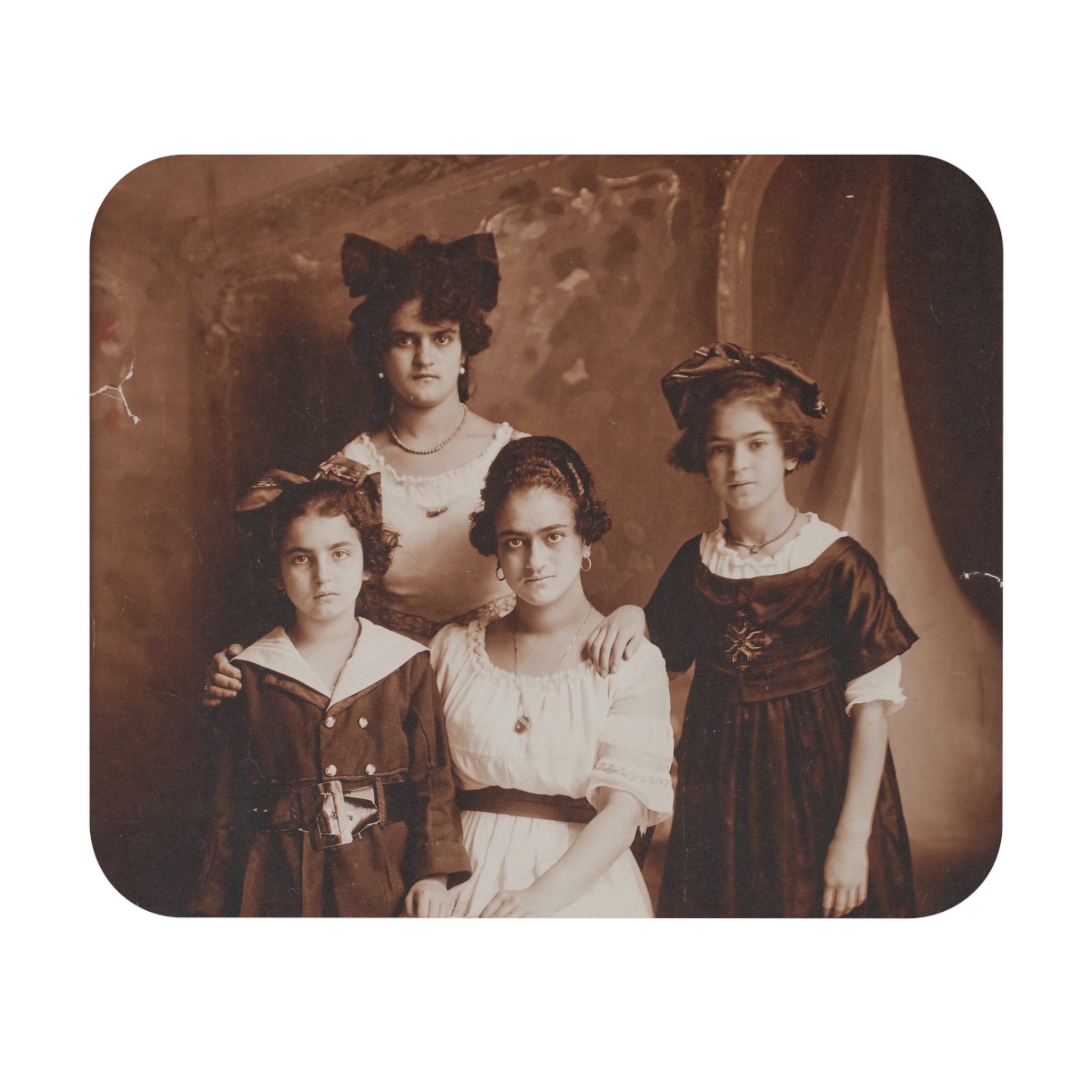 guillermo kahlo – matilde%2c adriana%2c frida and cristina kahlo – google art project